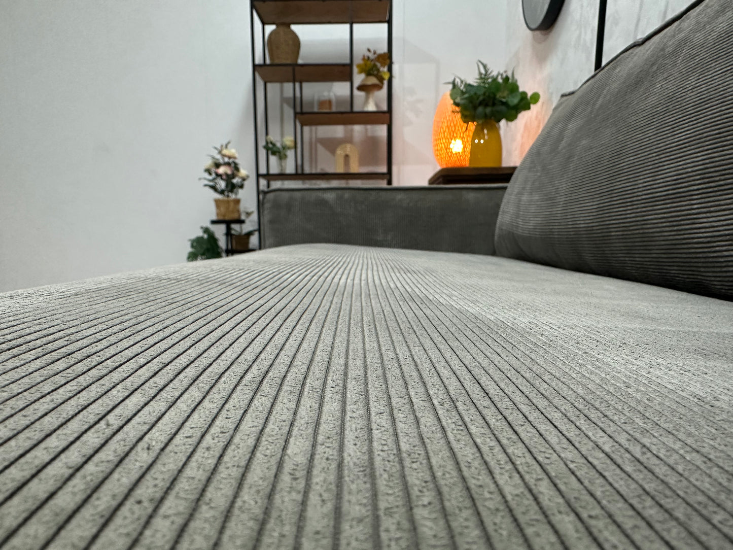 Woood Licht Grijze Ribstof Hoekbank ~ Losse Kussens Met Afneembare Hoezen