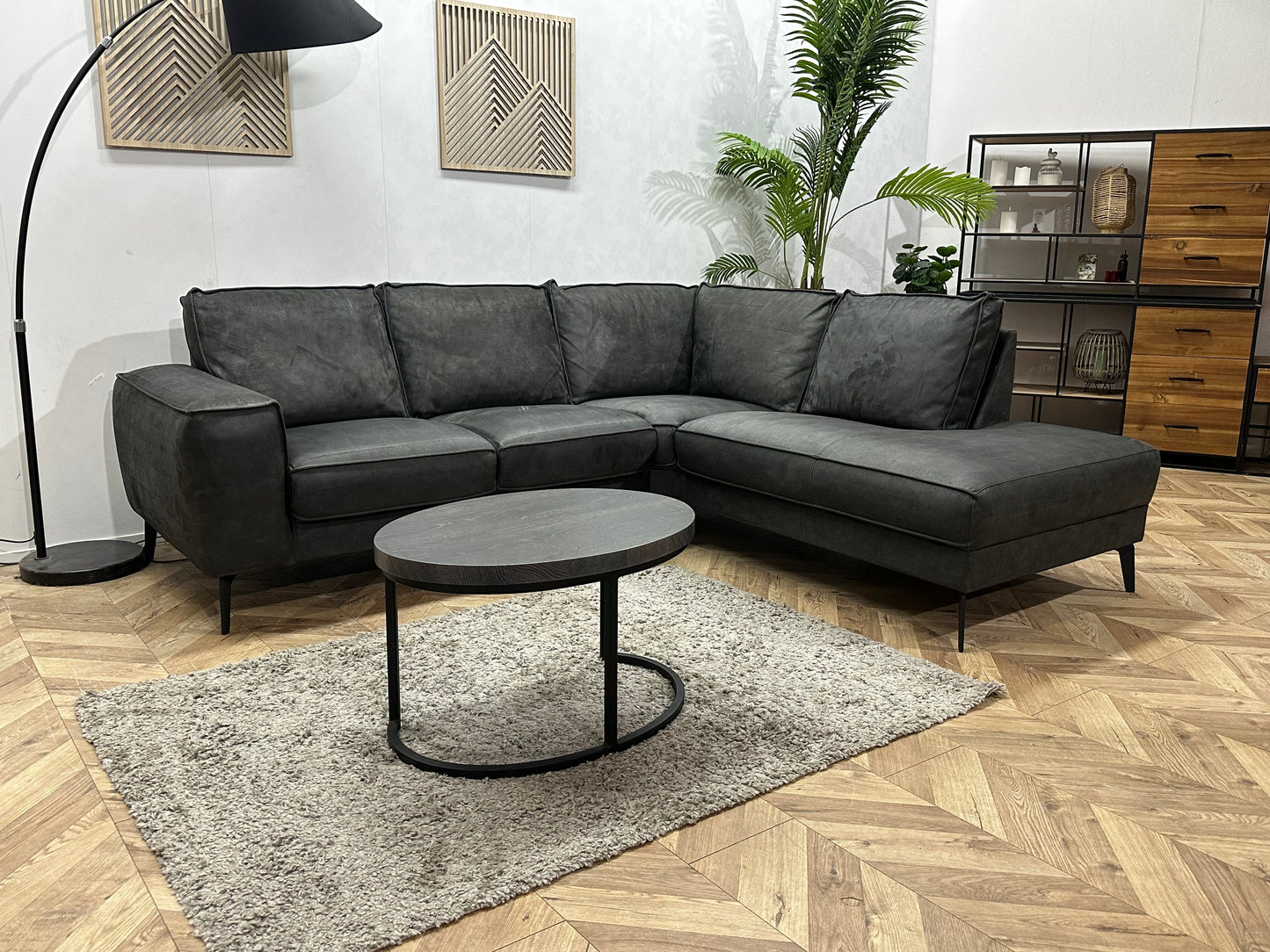 Antraciet Suède Stoffen Hoekbank ~ Losse Rugkussens Met Afneembare Hoezen