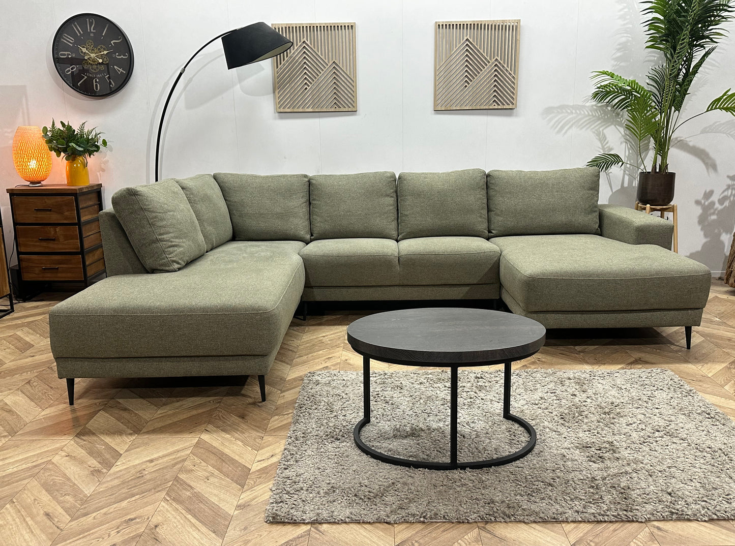 Grijze U Bank ~ Losse Rugkussens Met Afneembare Hoezen