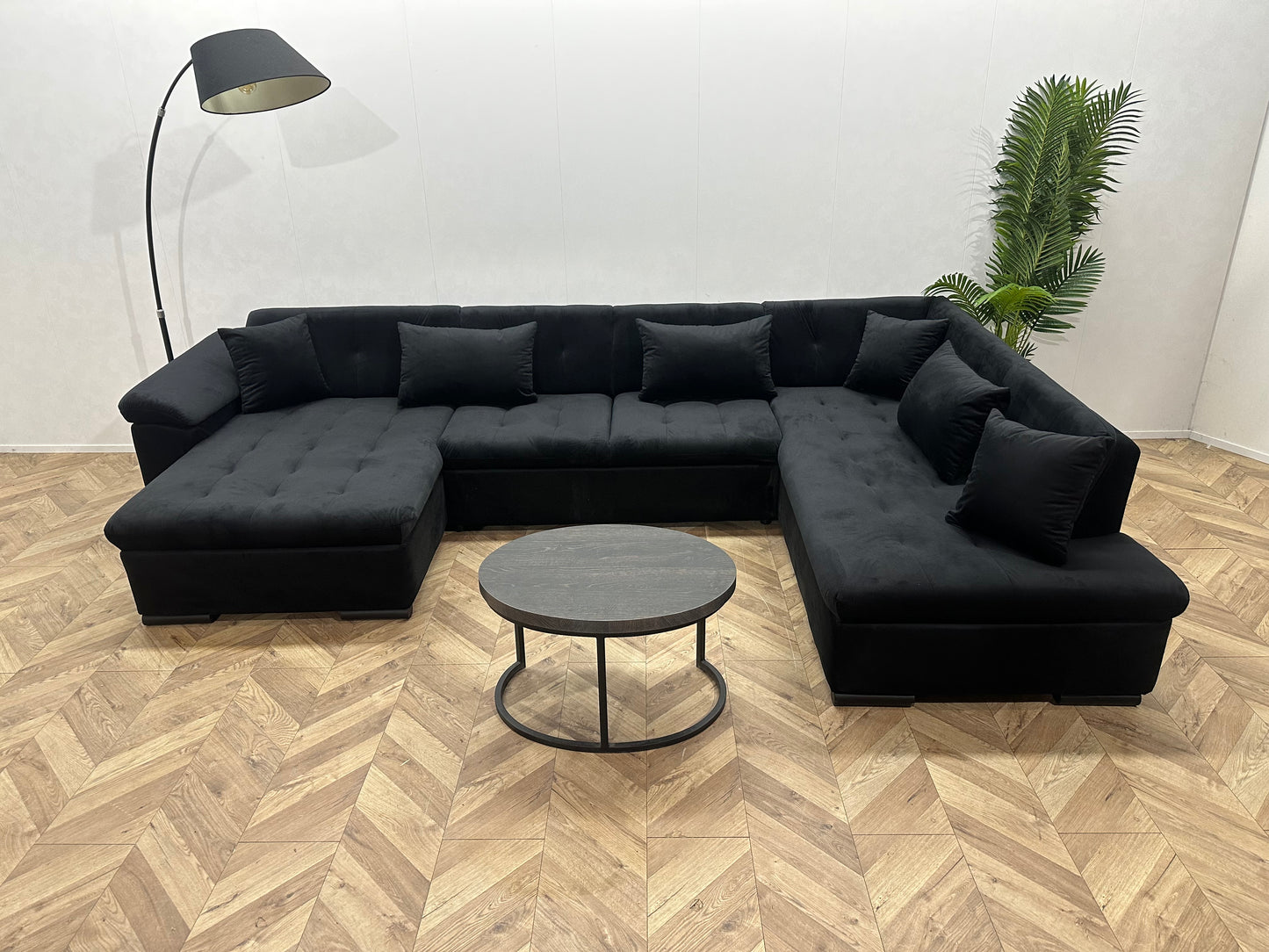 !Showroommodel! Zwart Velvet U Bank