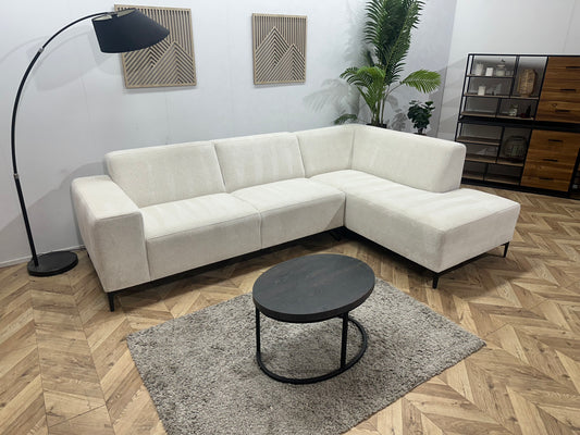 Witte Bouclé Stoffen Hoekbank ~ Vaste Kussens