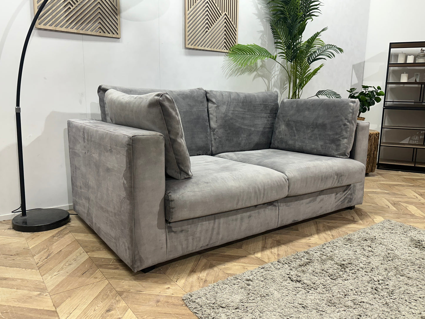 Licht Grijze Velvet 2.5-Zits Bank ~ Losse Kussens Met Afneembare Hoezen