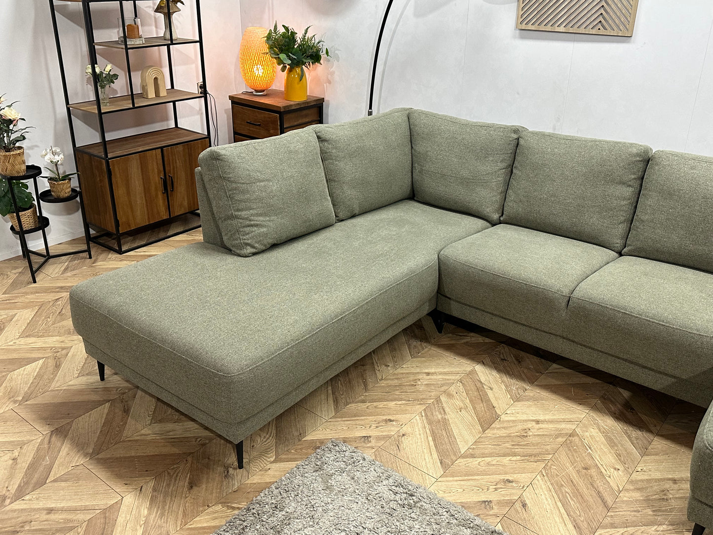 Grijze U Bank ~ Losse Rugkussens Met Afneembare Hoezen