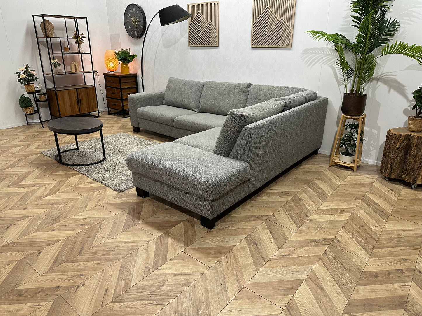 Grijze Hoekbank ~ Losse Kussens Met Afneembare Hoezen