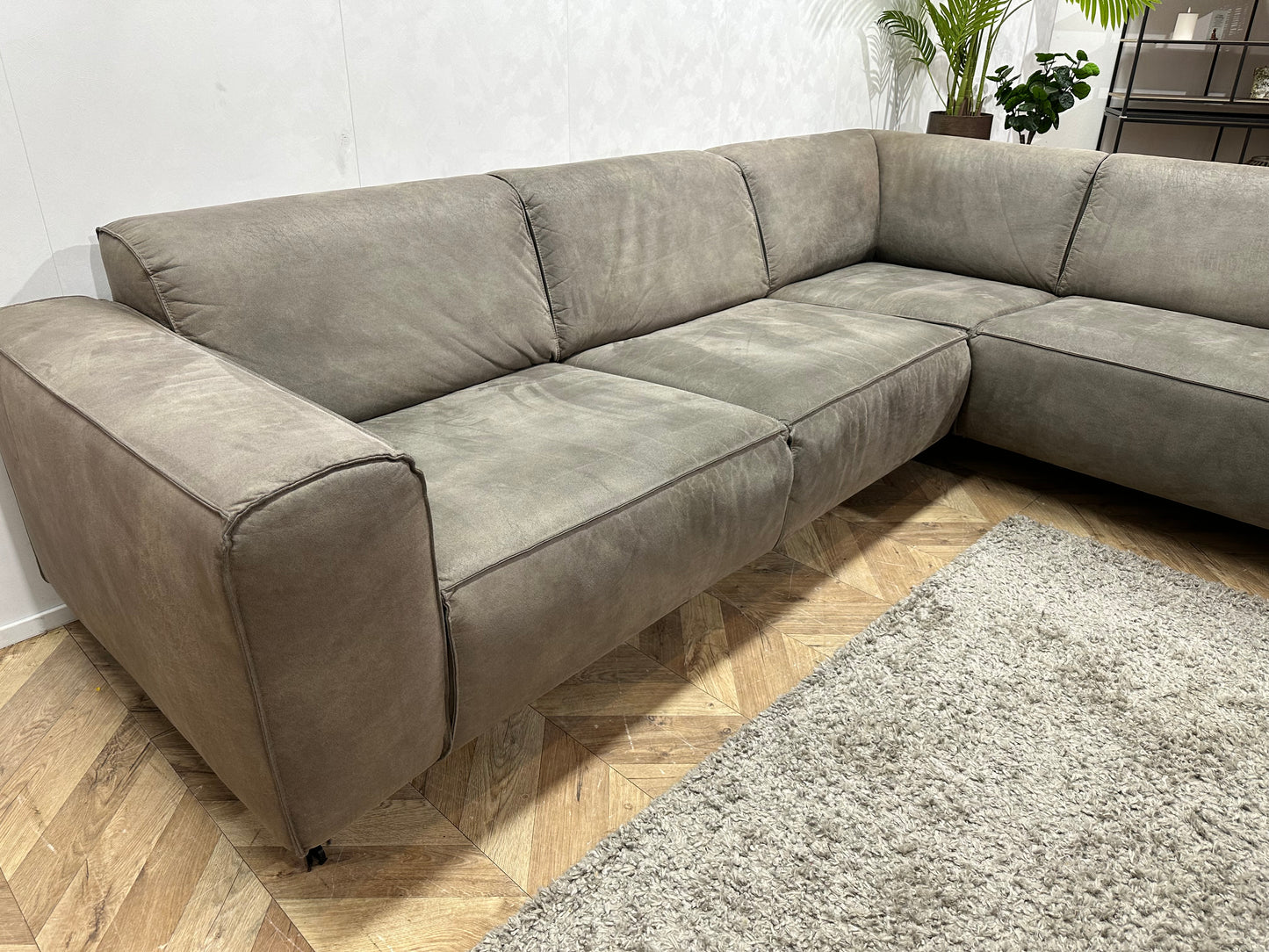 Groene Suède Lederen Hoekbank ~ Vaste Kussens