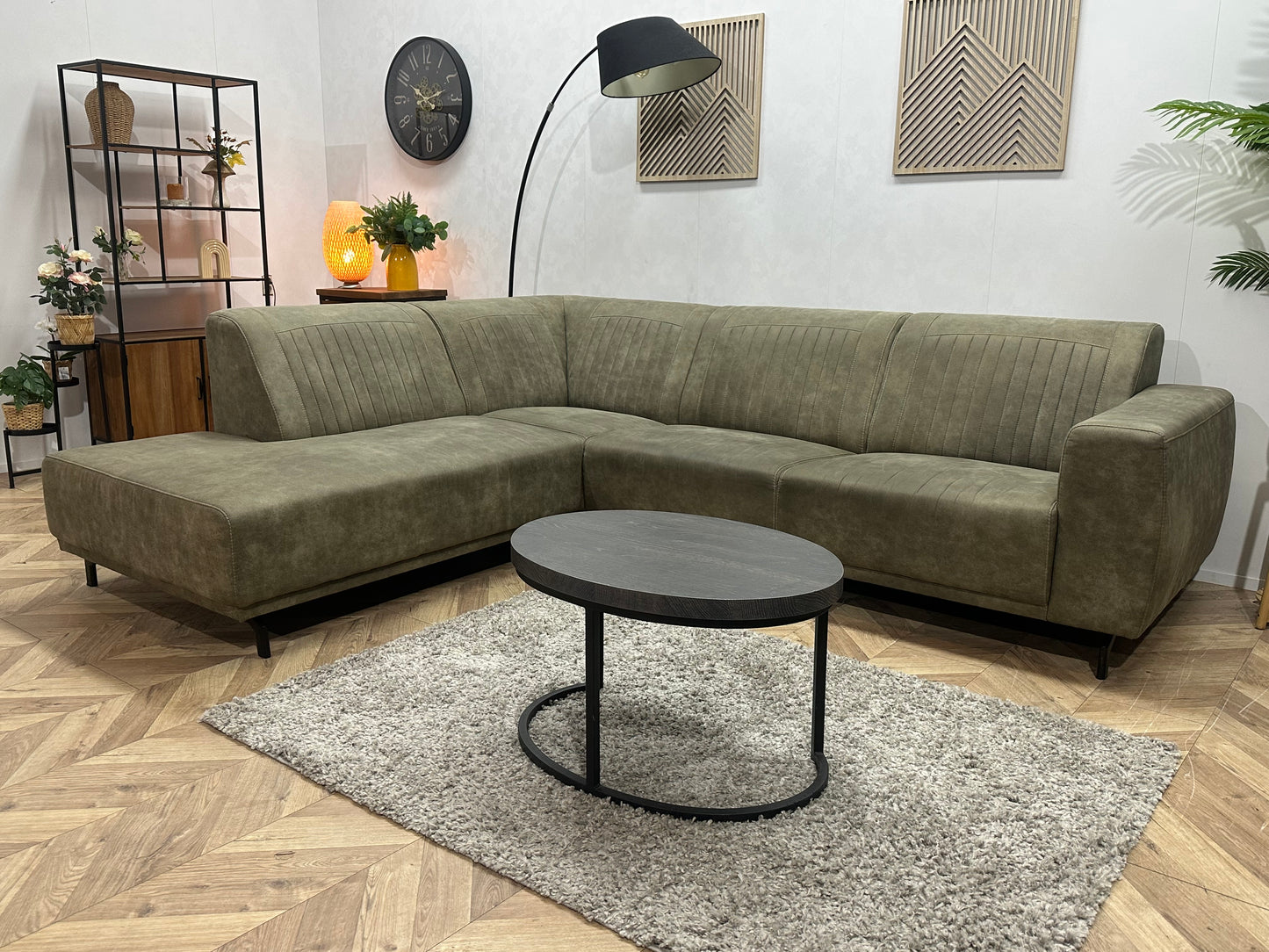 Donker Groene Suède Stoffen Hoekbank ~ Vaste Kussens