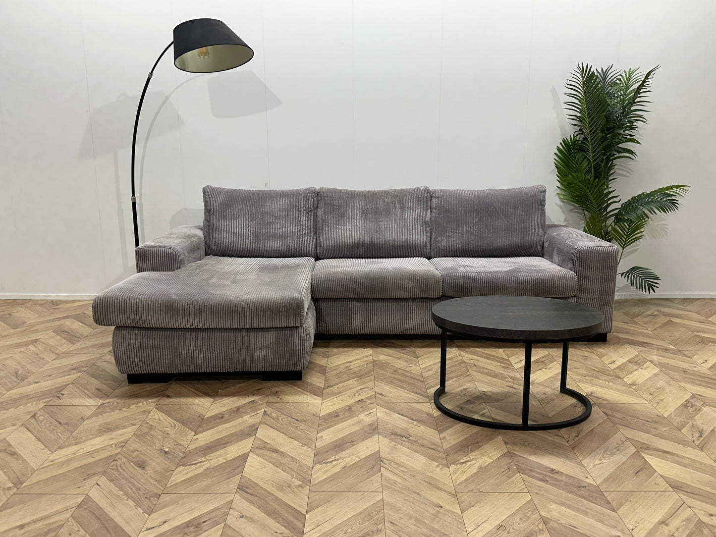 Licht Grijze Ribstof Hoekbank ~ Losse Kussens Met Afneembare Hoezen