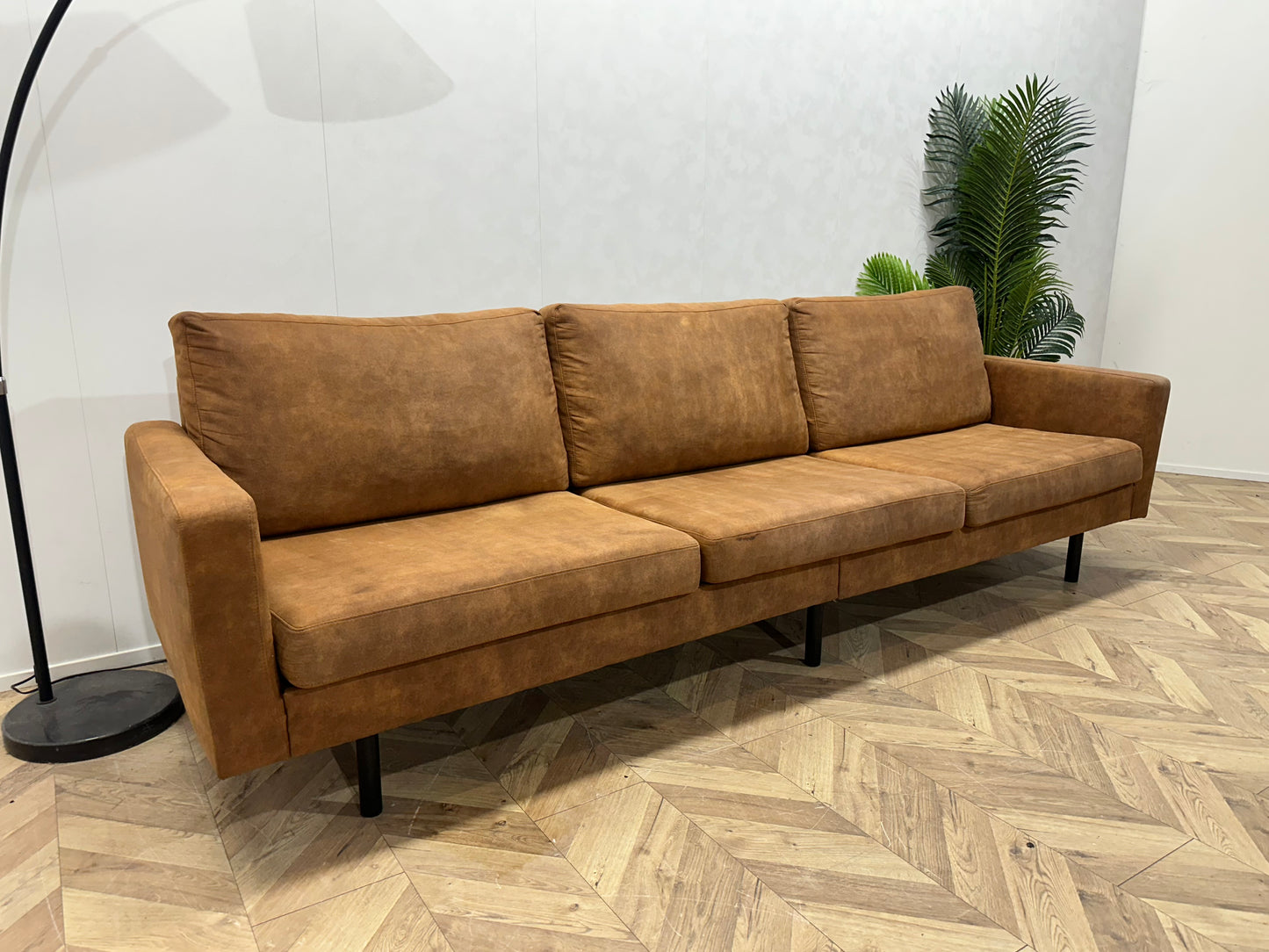 Cognac Bruine Suède Lederen 3-Zits Bank ~ Losse Kussens Met Afneembare Hoezen