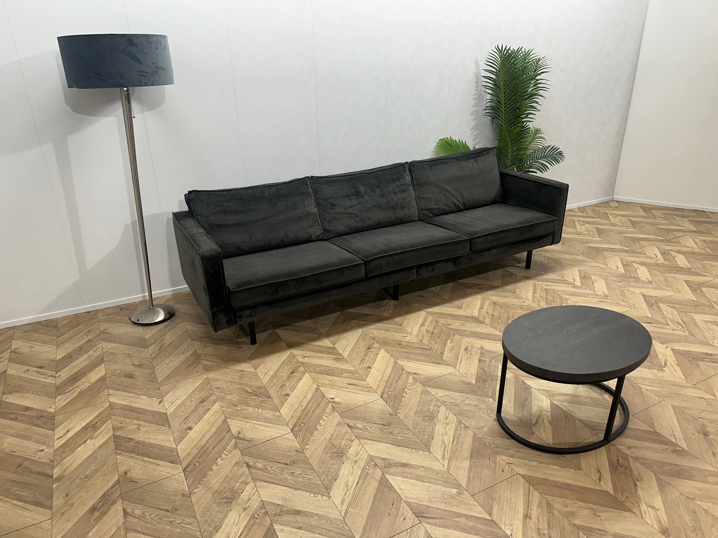 Antraciet Velvet 3-Zits Bank ~ Nieuwstaat