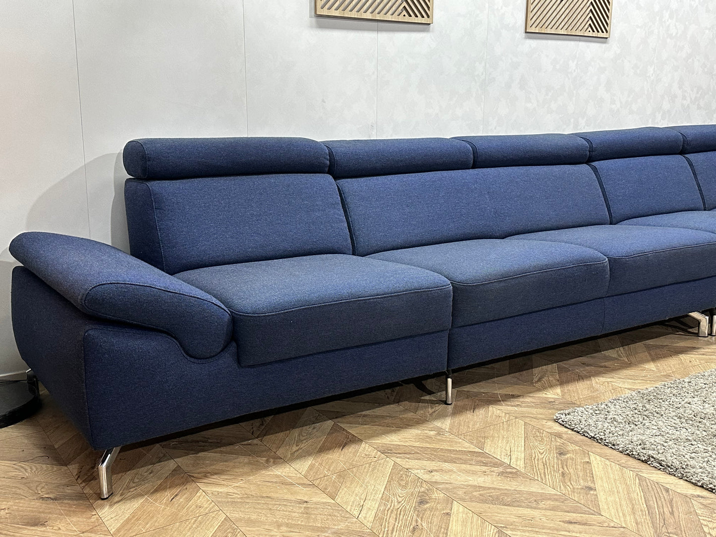 Montèl Blauwe Rechte Bank Inc Hocker ~ Verstelbare Arm/Hoofdsteunen