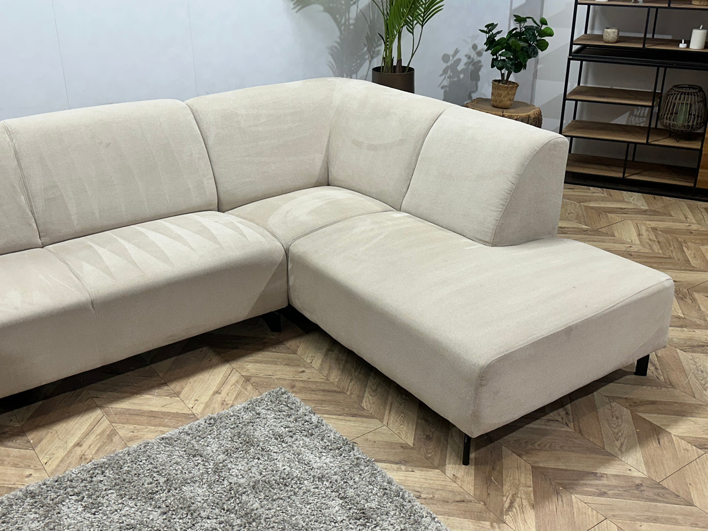 !Showroommodel! Crème Suède Stoffen Hoekbank