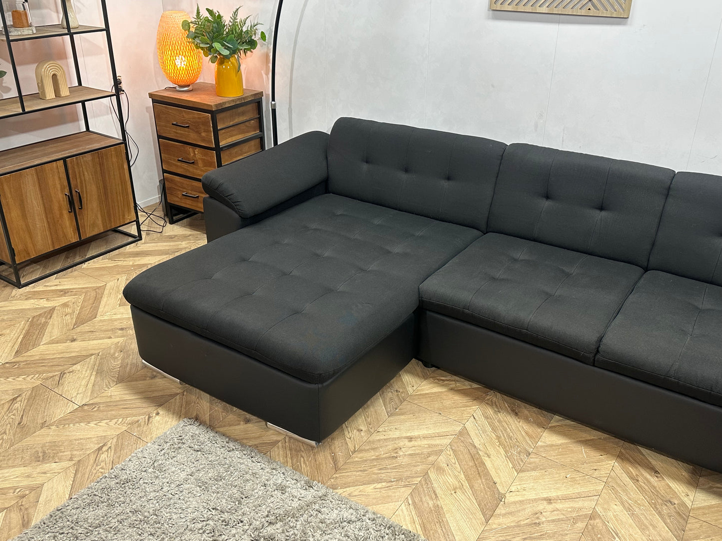 !Showroommodel! Zwarte Stoffen/Lederen U Bank