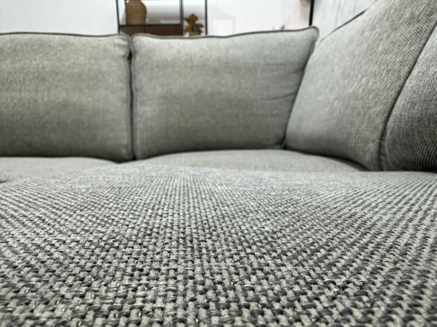 Licht Grijze Hoekbank ~ Losse Kussens Met Afneembare Hoezen