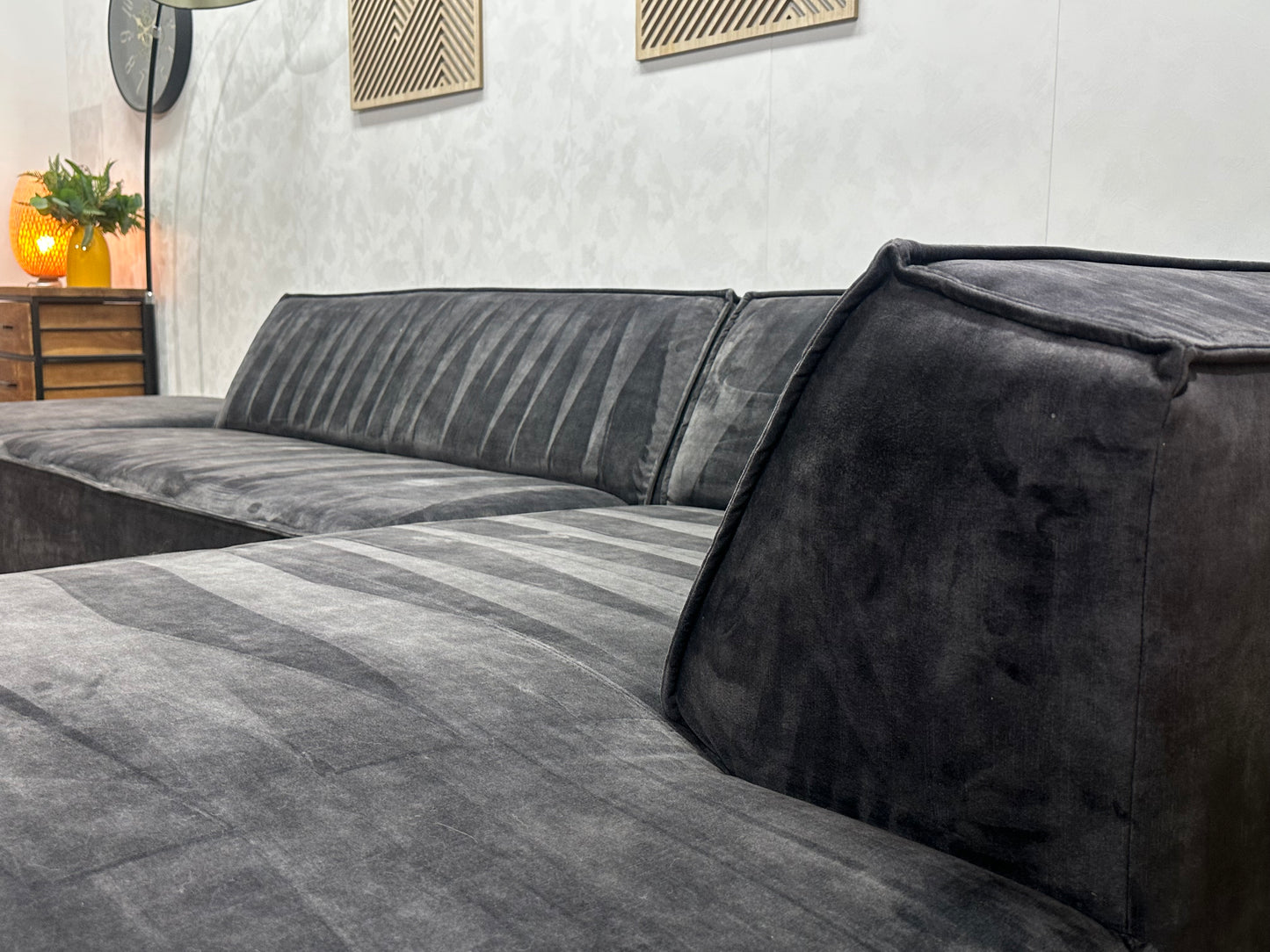 Zwarte Velvet Design Hoekbank ~ Vaste Kussens