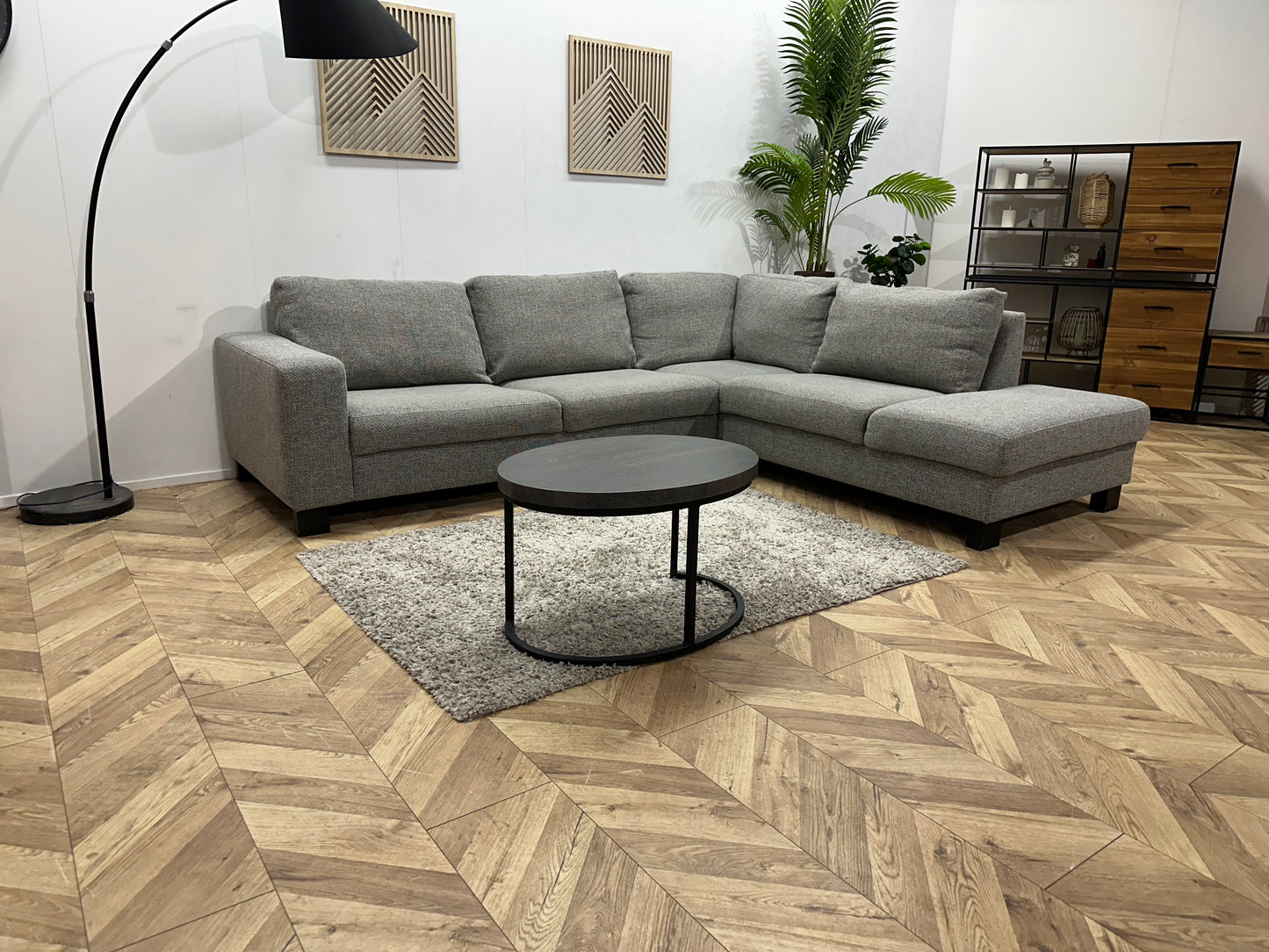 Grijze Hoekbank ~ Losse Kussens Met Afneembare Hoezen