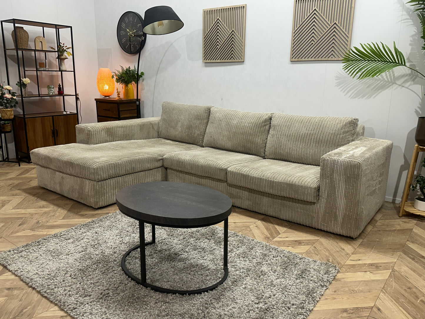 Crème Ribstof Hoekbank ~ Losse Kussens Met Afneembare Hoezen