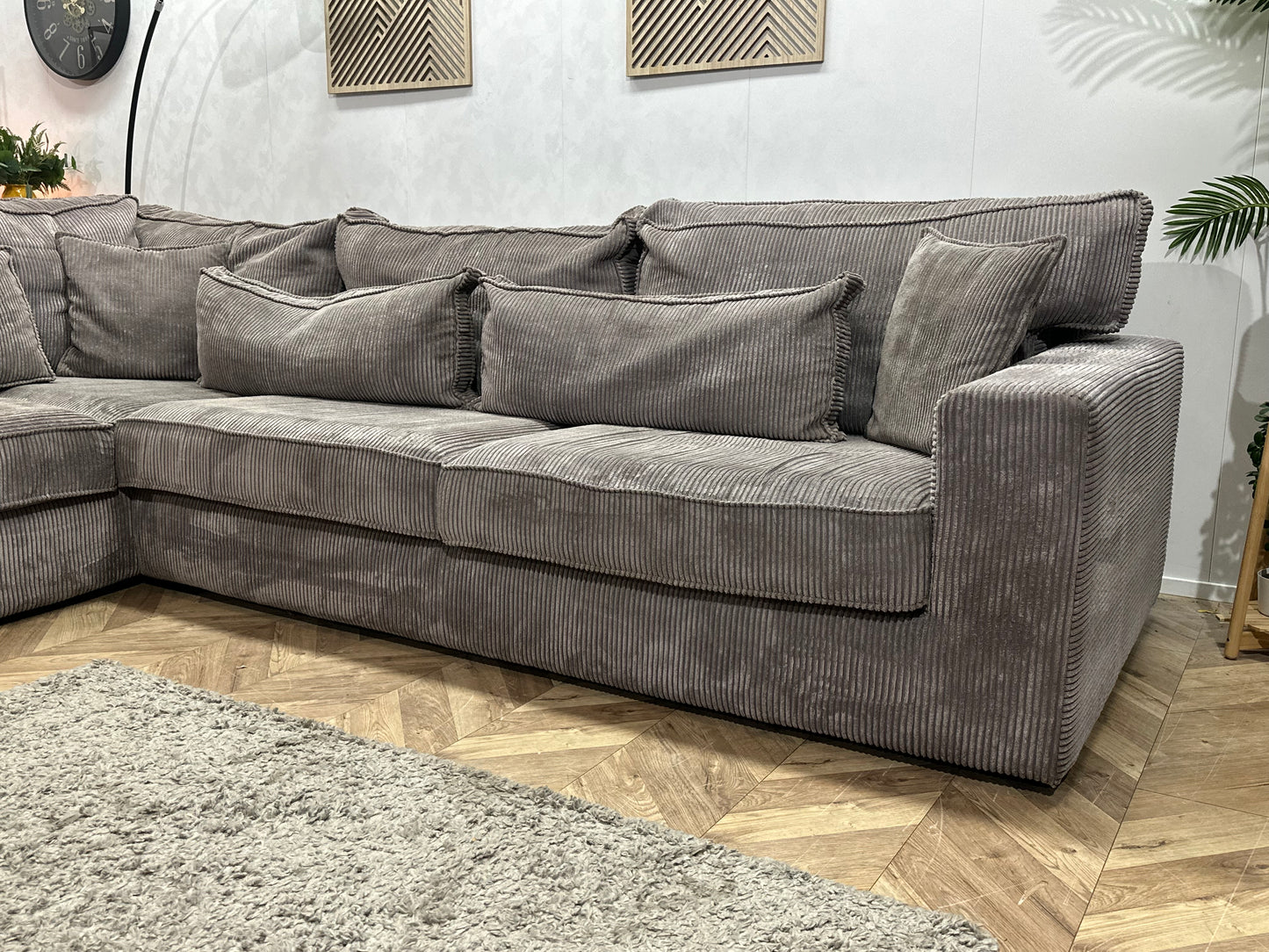 Grijze Ribstof Hoekbank Inc Hocker ~ Losse Kussens Met Afneembare Hoezen