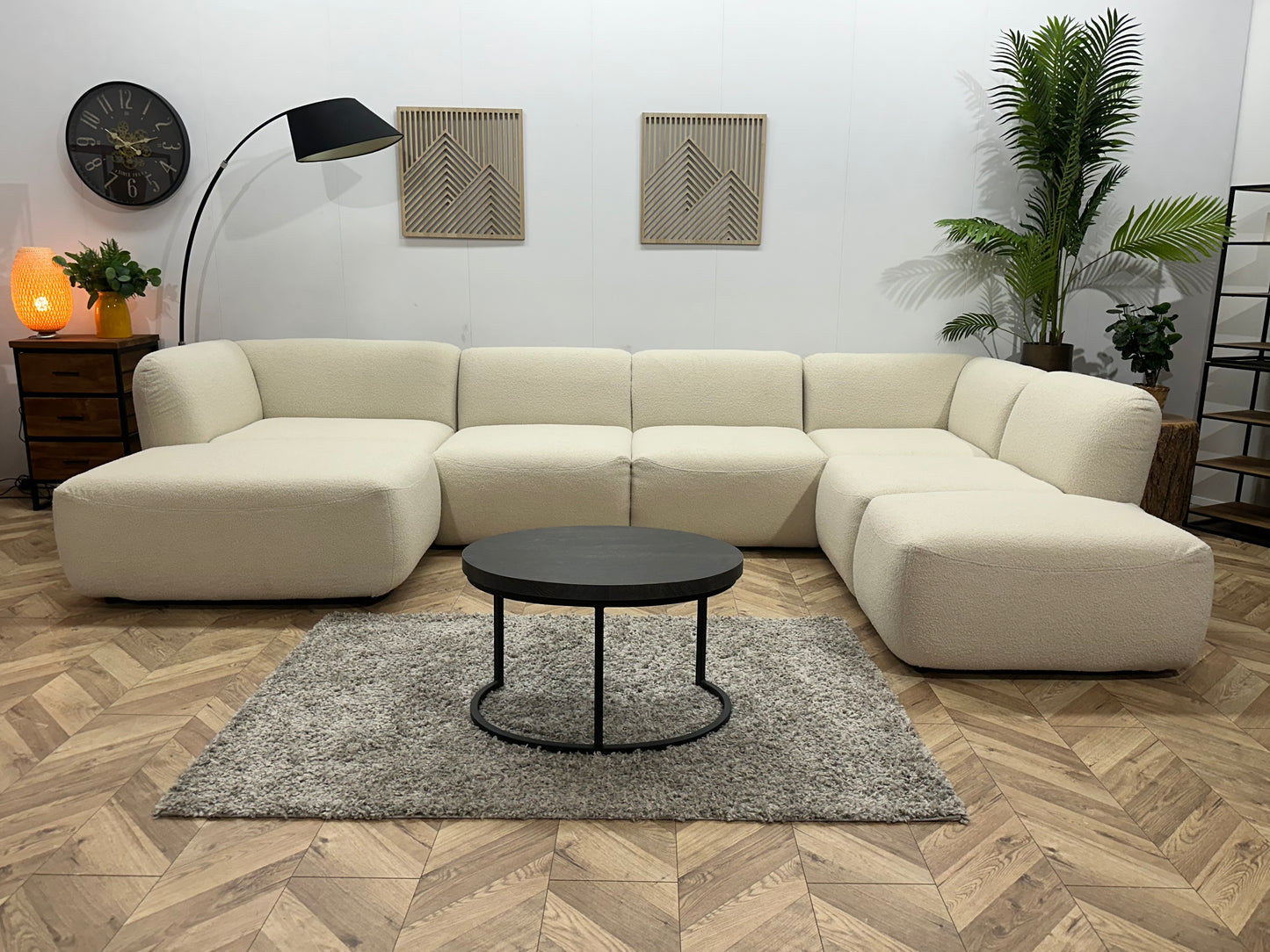 !Showroommodel! Witte Bouclé U Bank