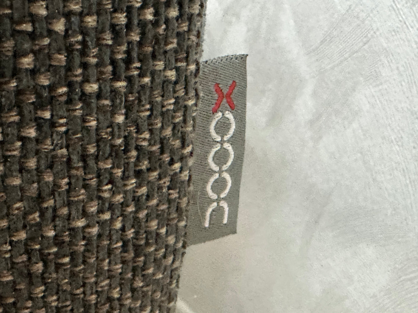 Xooon Grijze 2.5-Zits ~ Vaste Kussens