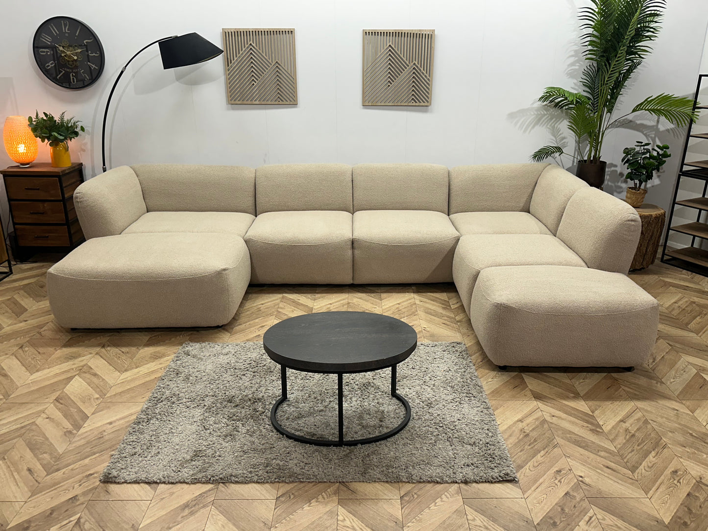!Showroommodel! Beige Bouclé Stoffen U Bank