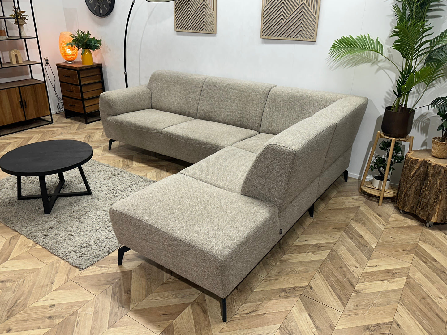 H&H Grijze Hoekbank ~ Vaste Kussens