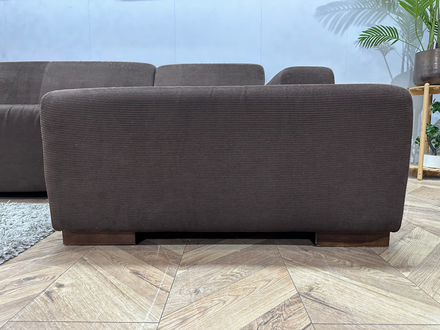 Bruine Ribstof Hoekbank ~ Vaste Kussens