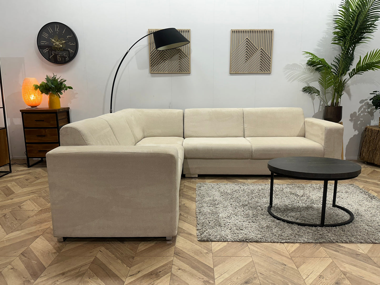 !Showroommodel! Crème Suède Stoffen Hoekbank