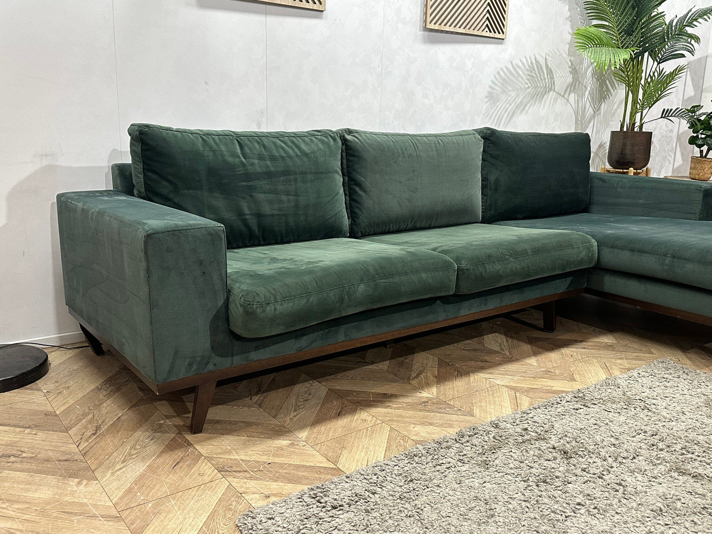 Groene Velvet Hoekbank ~ Losse Kussens Met Afneembare Hoezen
