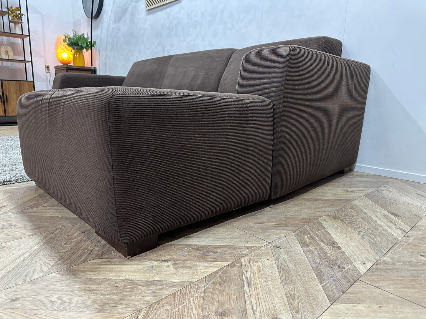 Bruine Ribstof Hoekbank ~ Vaste Kussens