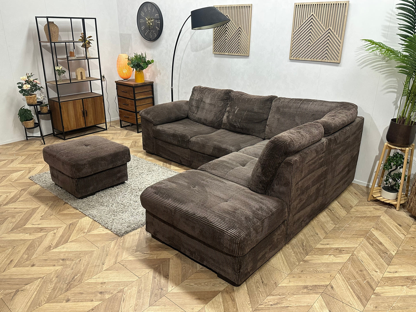 Bruine Ribstof Hoekbank Inc Hocker ~ Vaste Kussens