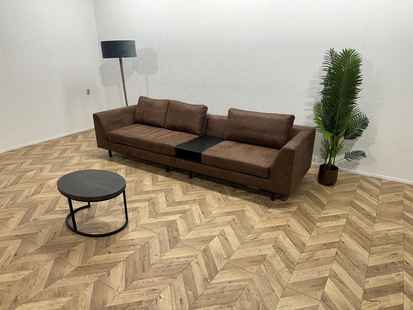Bruine Suède Lederen Design 3-Zits Bank ~ Nieuwstaat