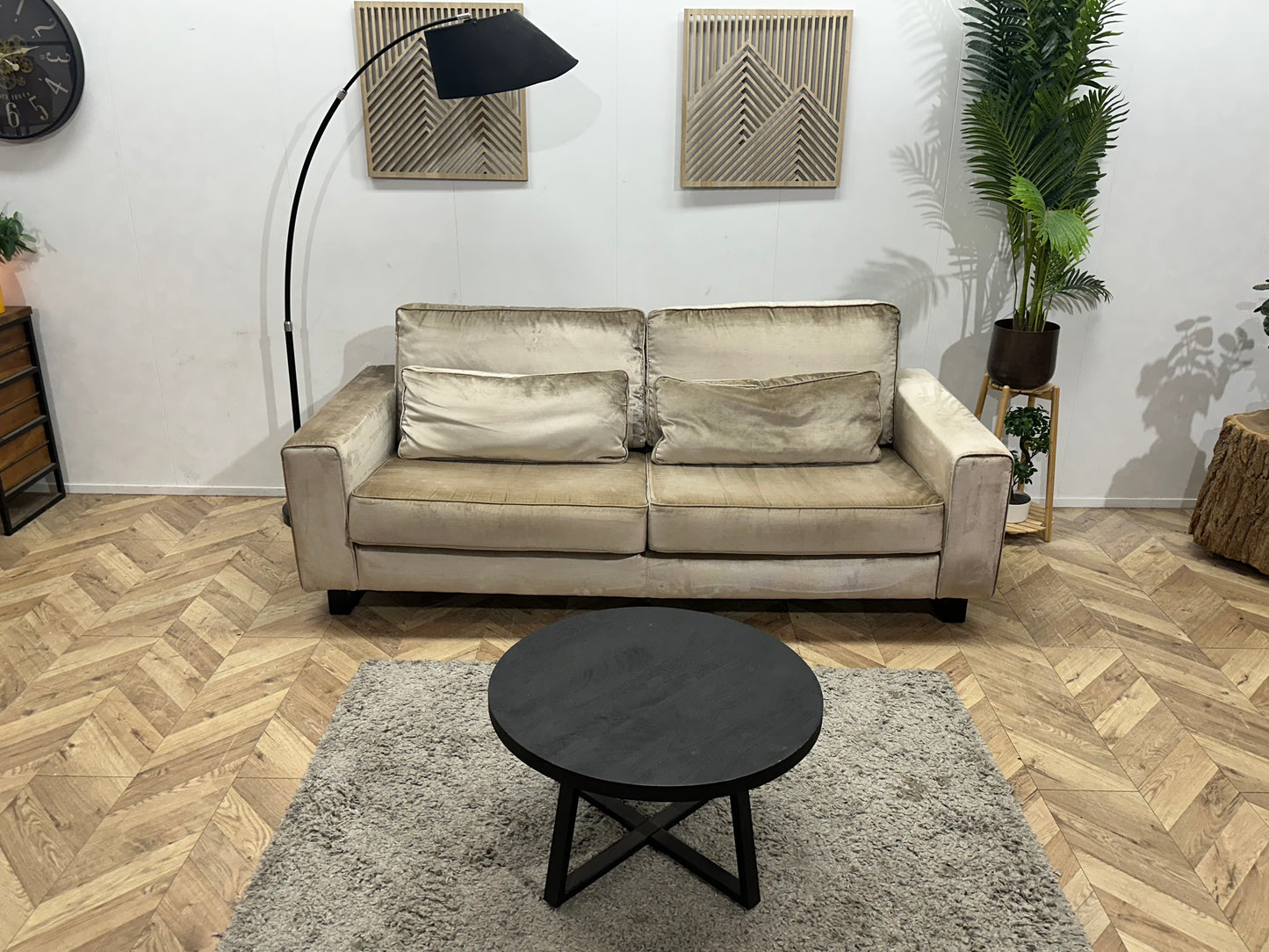 Licht Grijze / Beige Velvet 2.5-Zits Bank ~ Losse Kussens Met Afneembare Hoezen