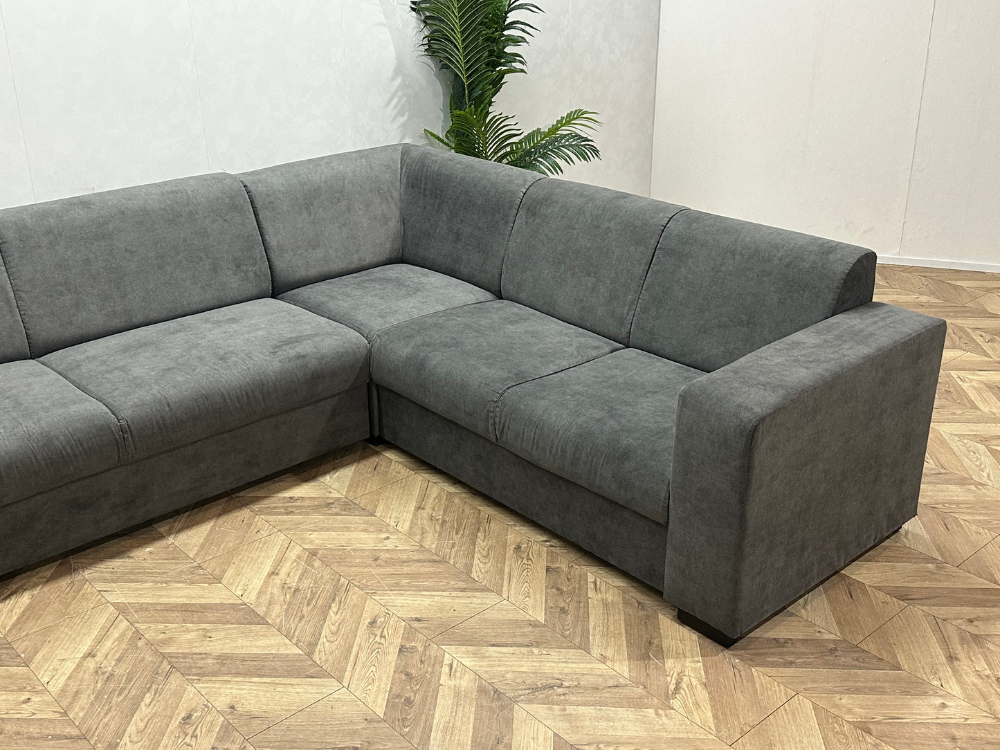 !Showroommodel! Antraciet Suède Stoffen Hoekbank