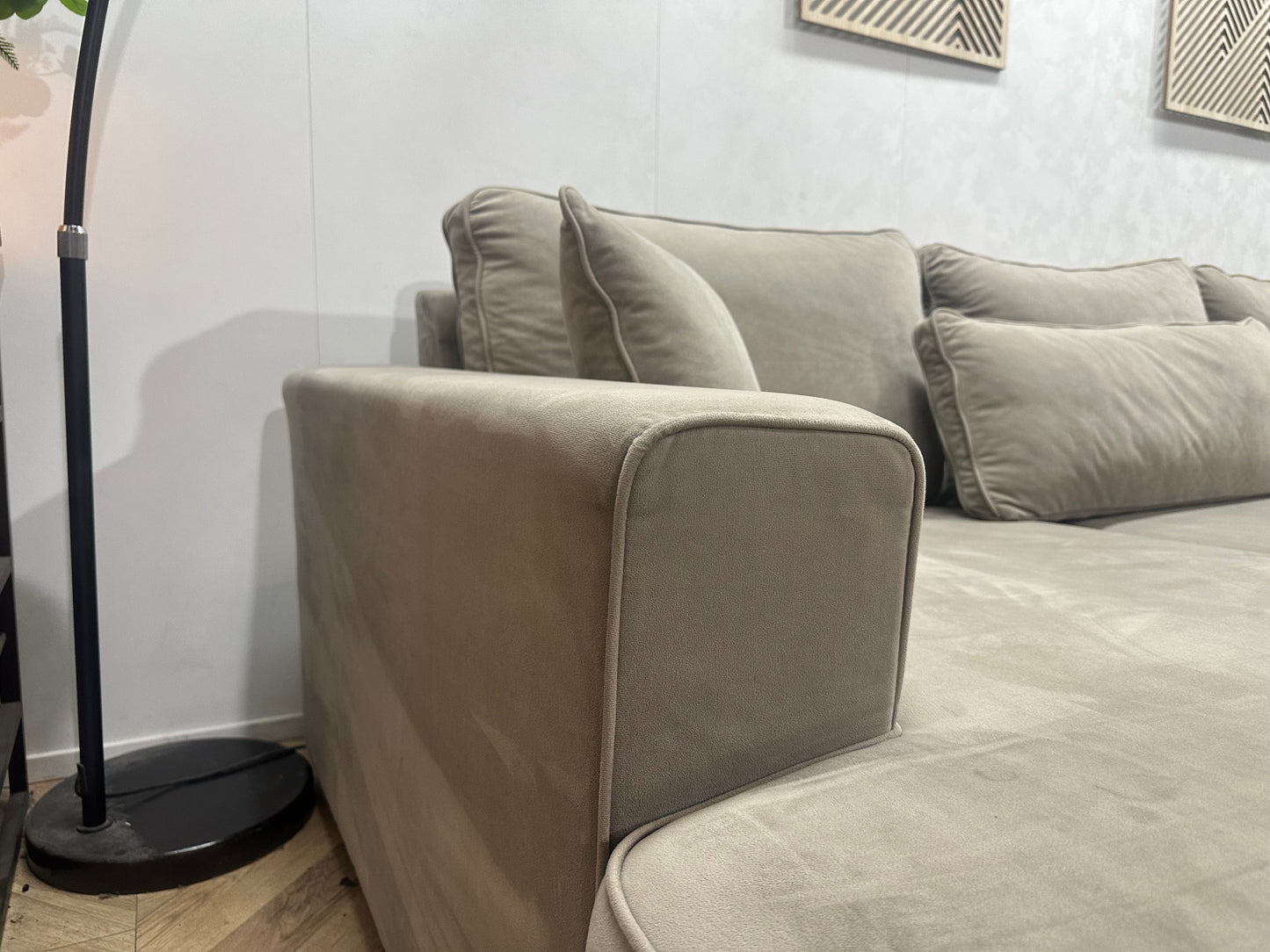 Beige Velvet U Bank ~ Losse Kussens Met Afneembare Hoezen