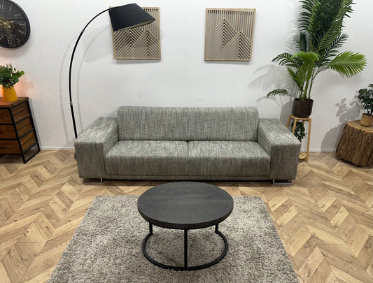 Grijze Rechte Bank ~ Vaste Kussens