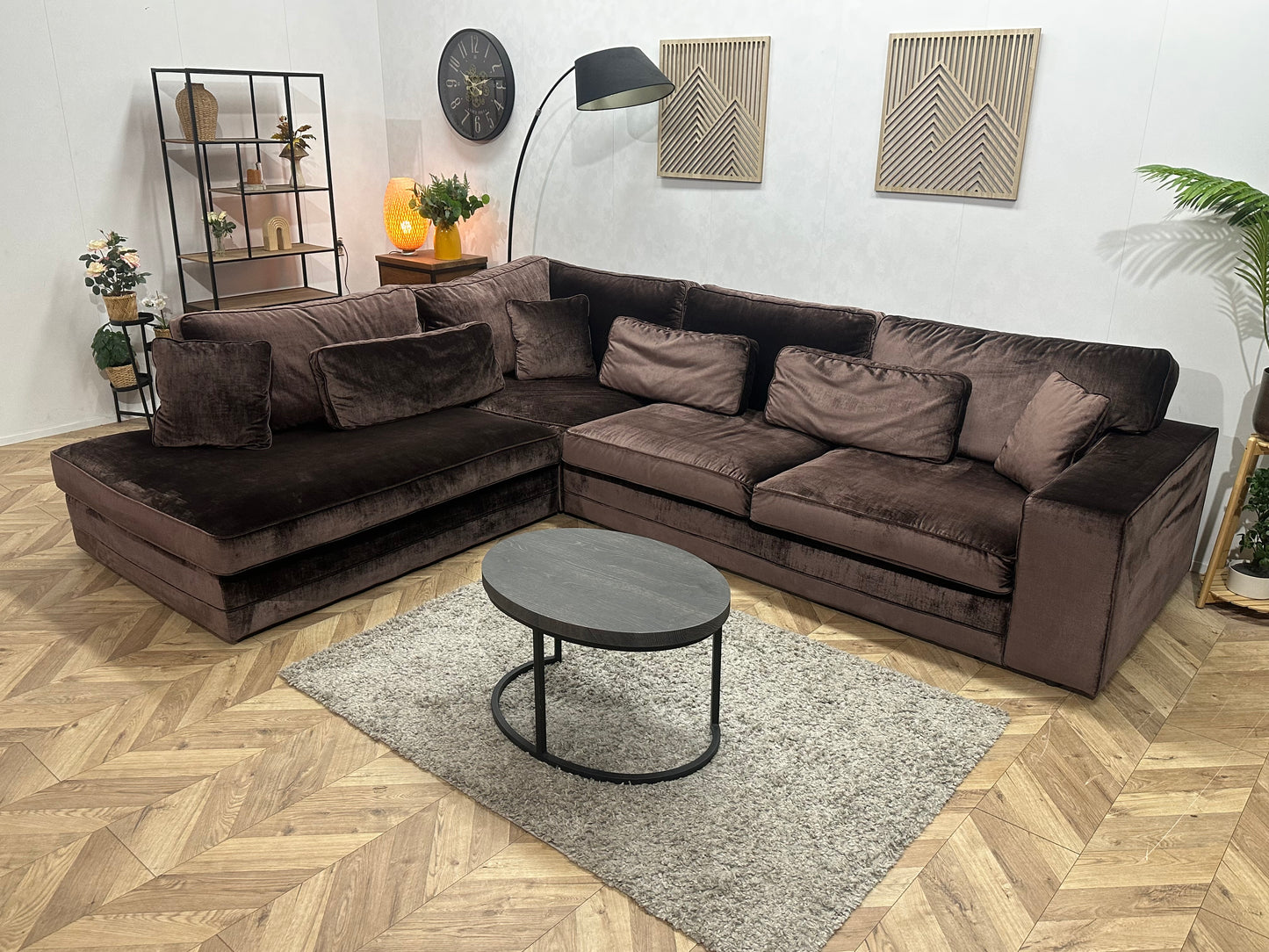 Bruine Velvet Hoekbank ~ Losse Kussens Met Afneembare Hoezen