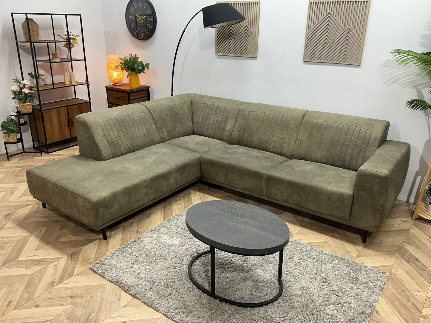 Donker Groene Suède Stoffen Hoekbank ~ Vaste Kussens