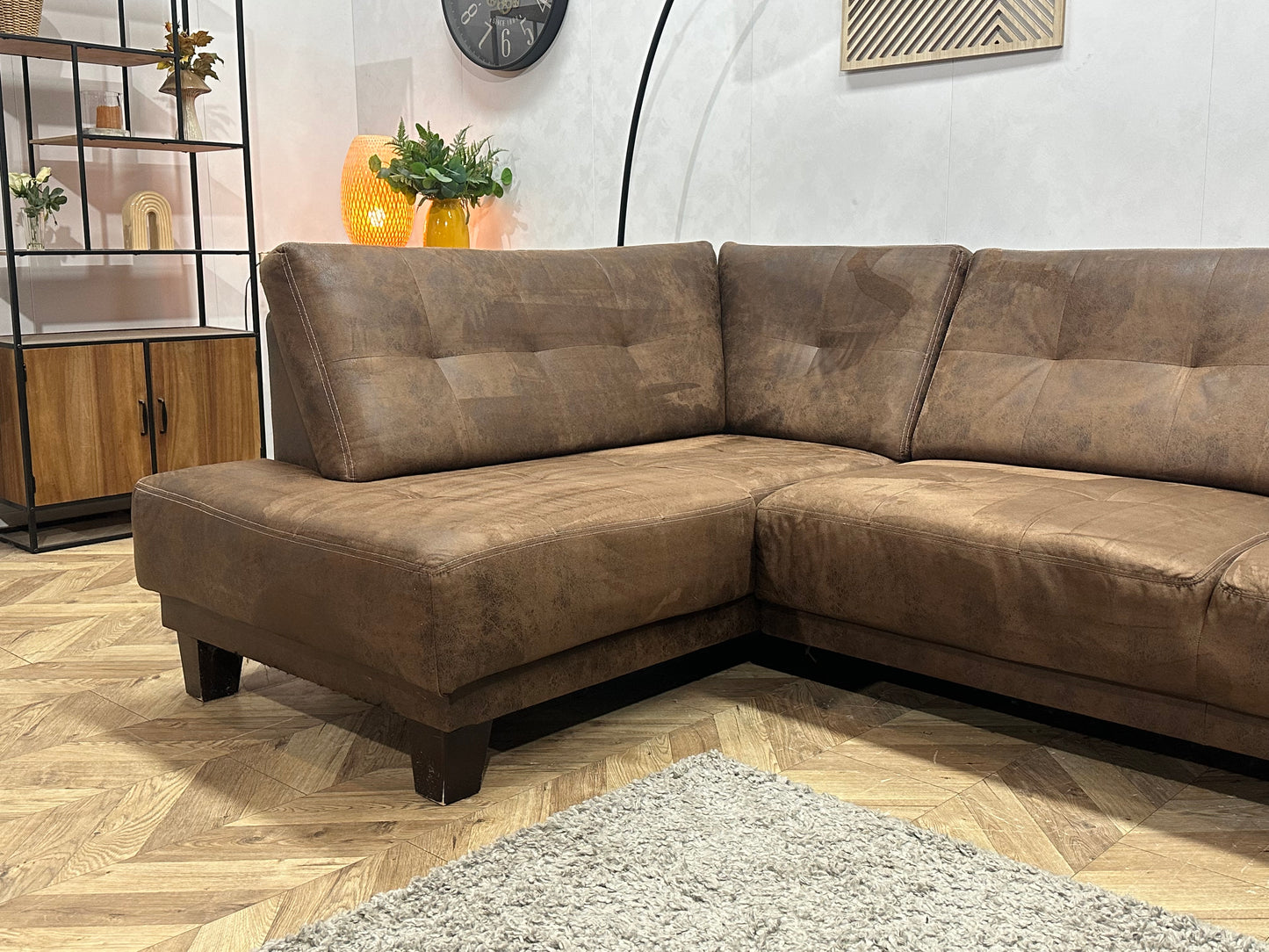 Bruine Suède Stoffen Hoekbank ~ Vaste Kussens