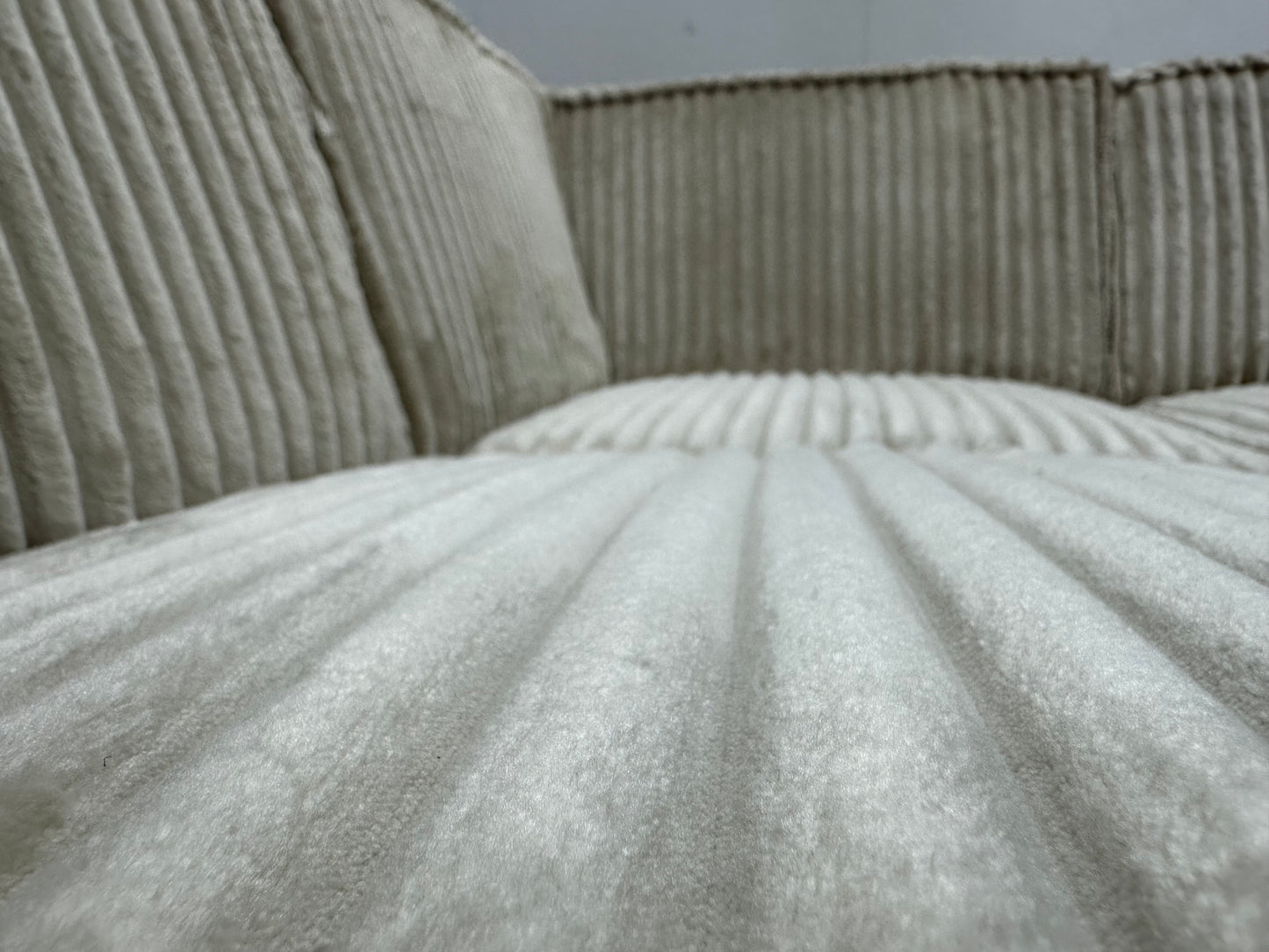 !Showroommodel! Crème Ribstof Hoekbank