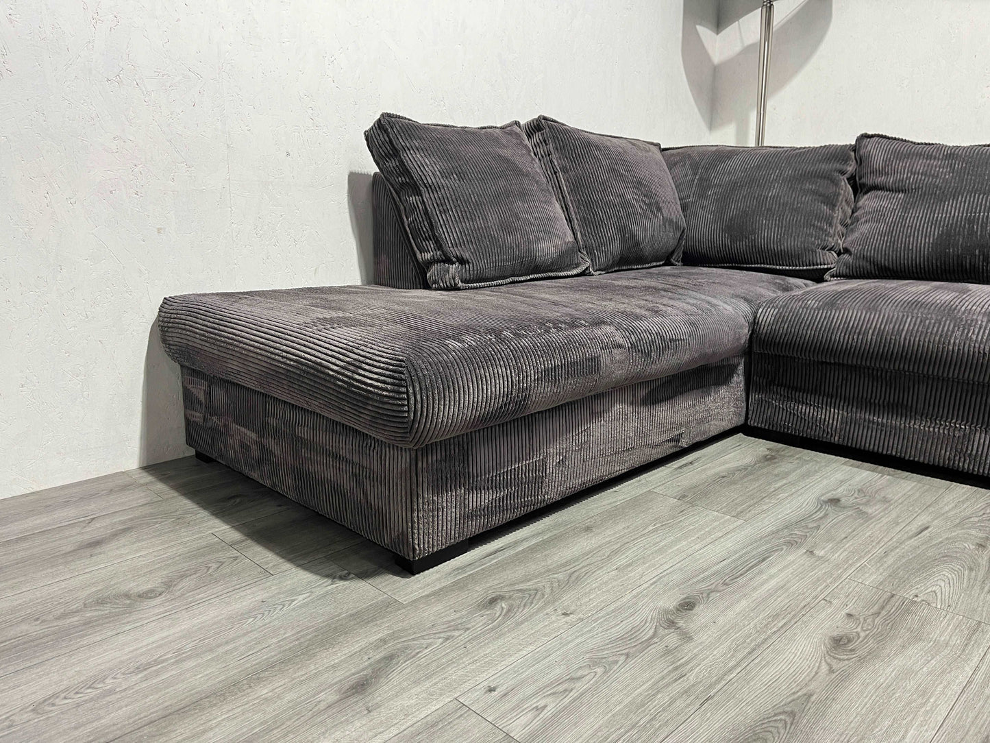 Antraciet Ribstof U Bank ~ Nieuwstaat