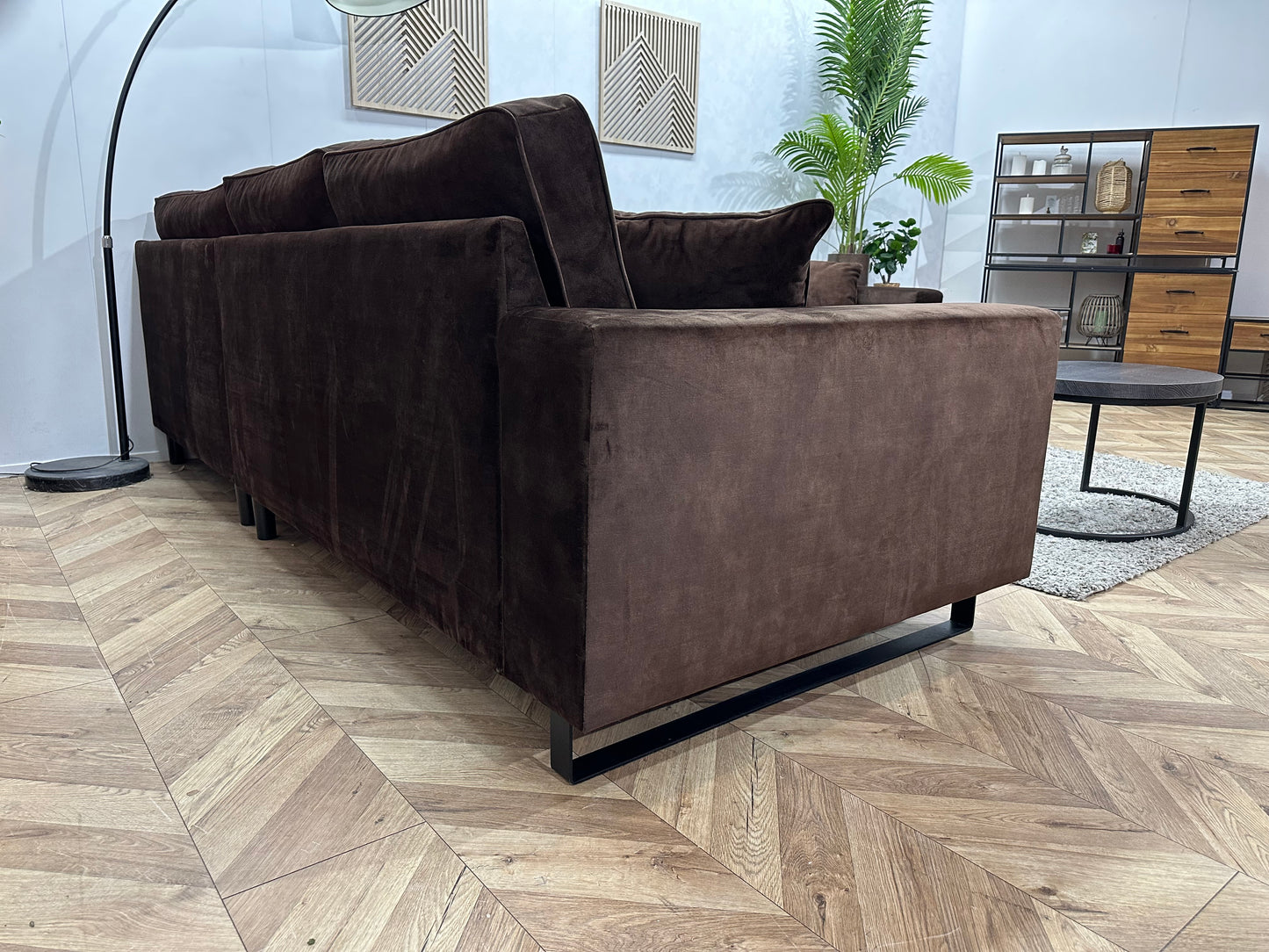 Bruine Velvet Hoekbank ~ Losse Kussens Met Afneembare Hoezen