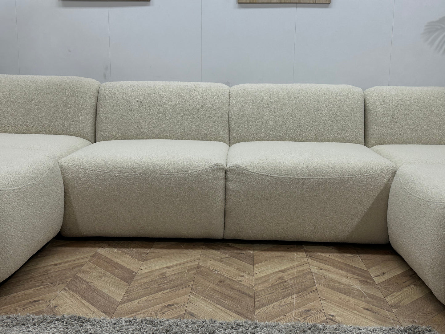 !Showroommodel! Witte Bouclé U Bank