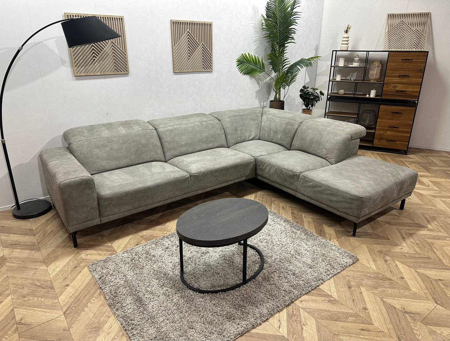 H&H Grijze Suède Stoffen Hoekbank ~ Verstelbare Hoofdsteunen