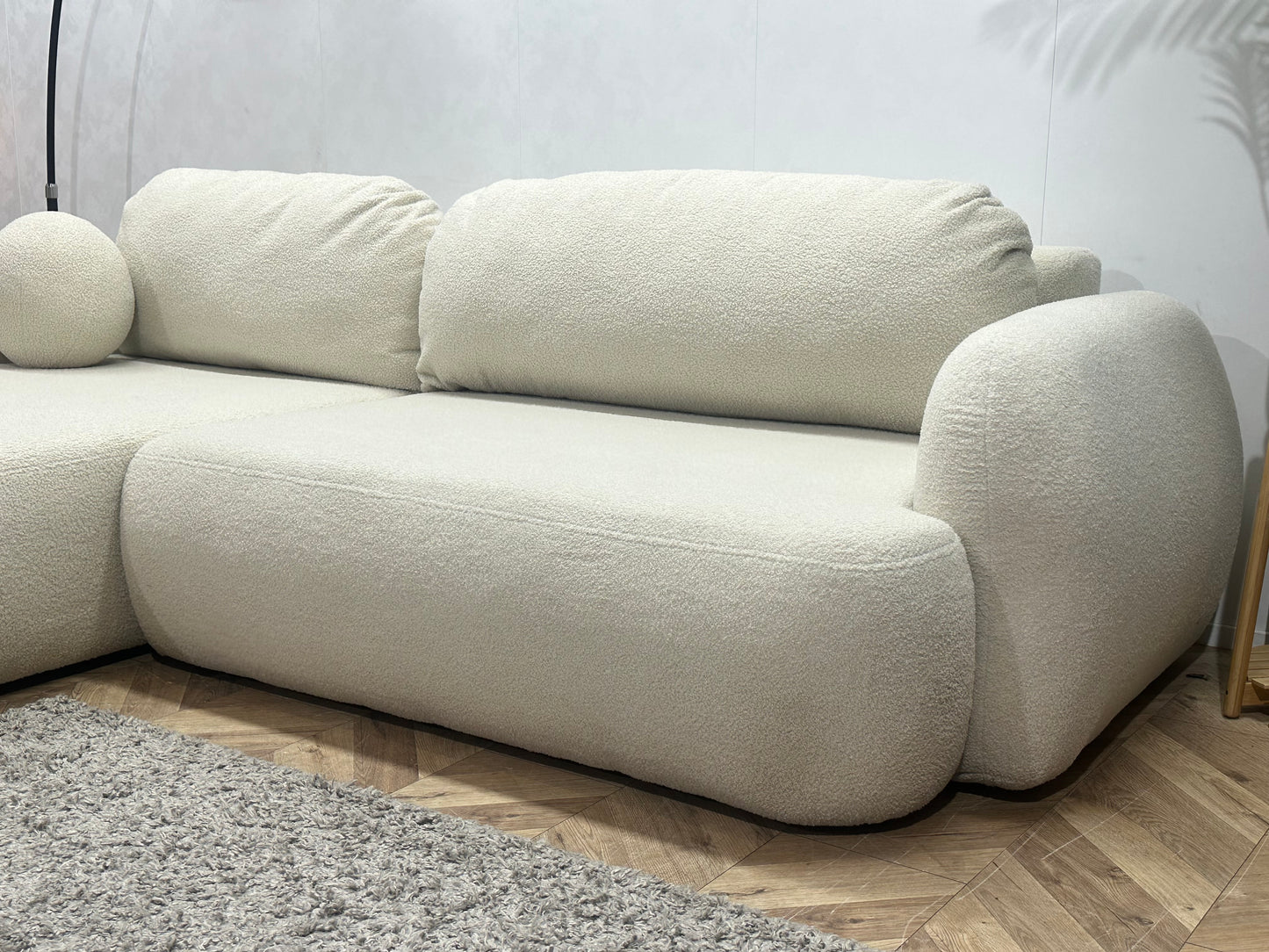 !Showroommodel! Witte Bouclé Stoffen Hoekbank
