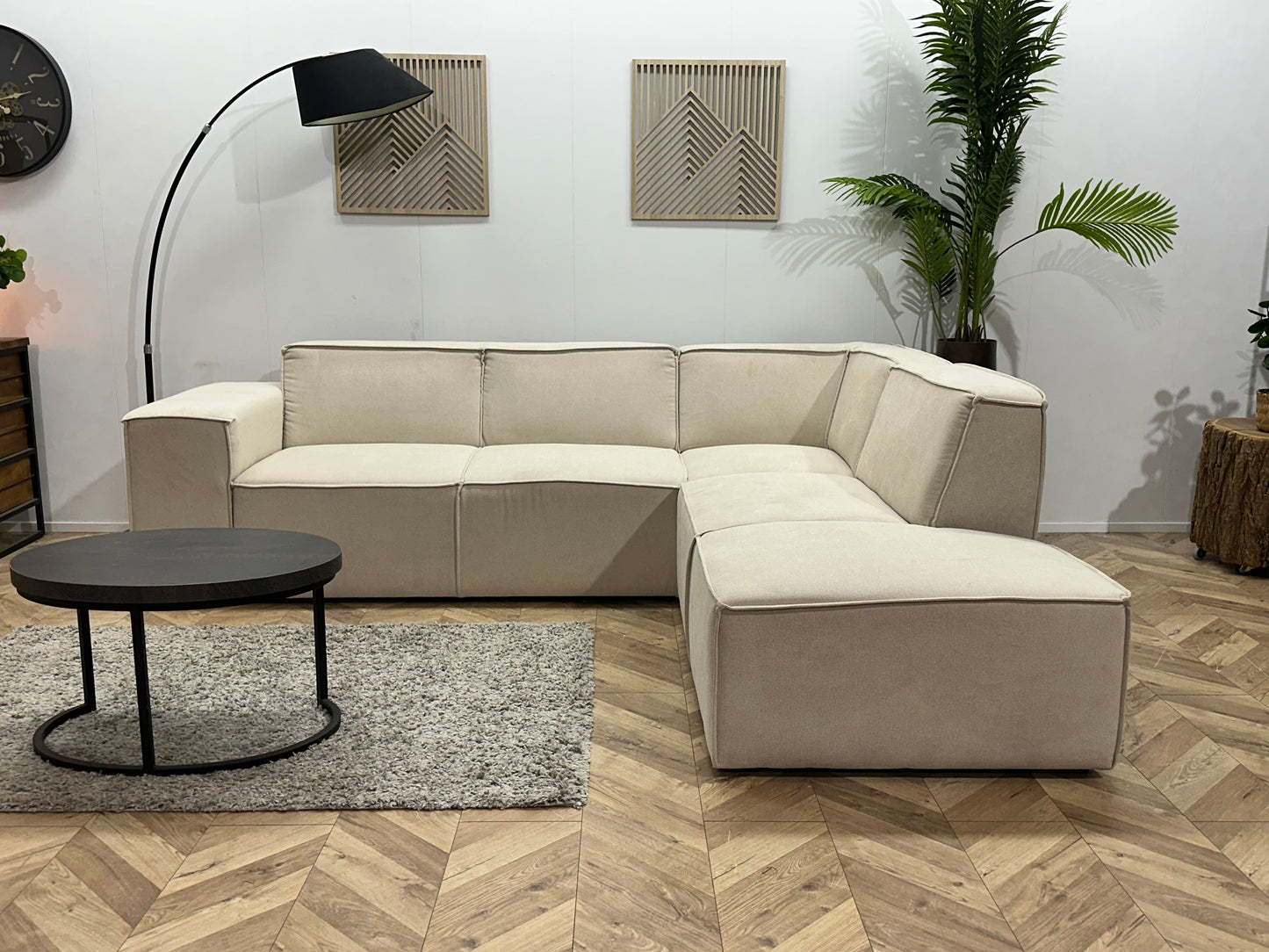 !Showroommodel! Crème Suède Stoffen Hoekbank