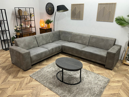 Grijze Suède Stoffen Hoekbank ~ Vaste Kussens