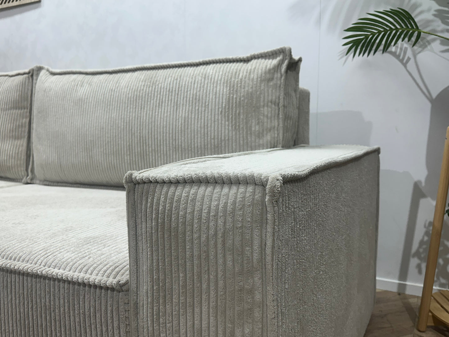 !Showroommodel! Witte Ribstof 4-Zits Bank