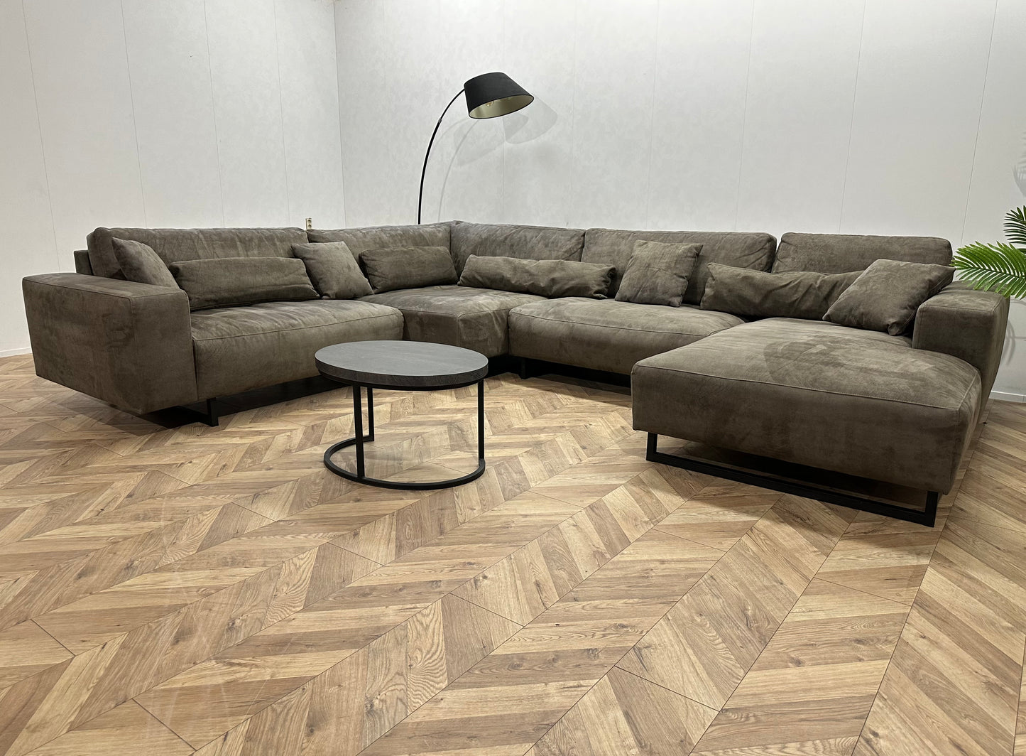 Suède Leather Look Leger Groene U Bank ~ Losse Rugkussens Met Afneembare Hoezen