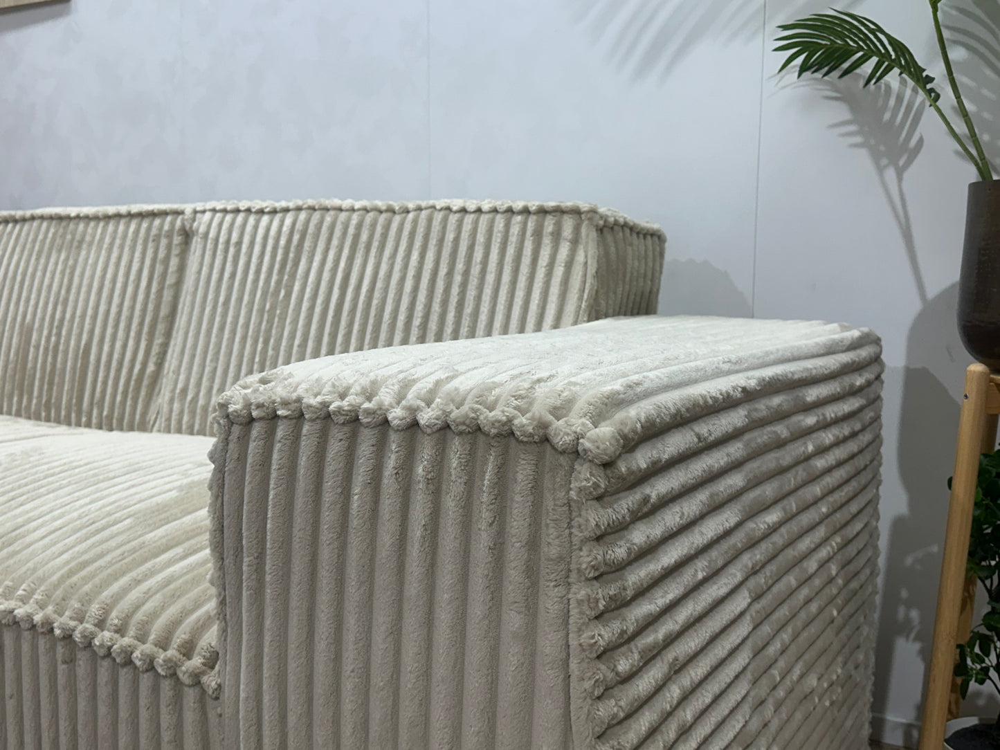 !Showroommodel! Crème Ribstof Hoekbank