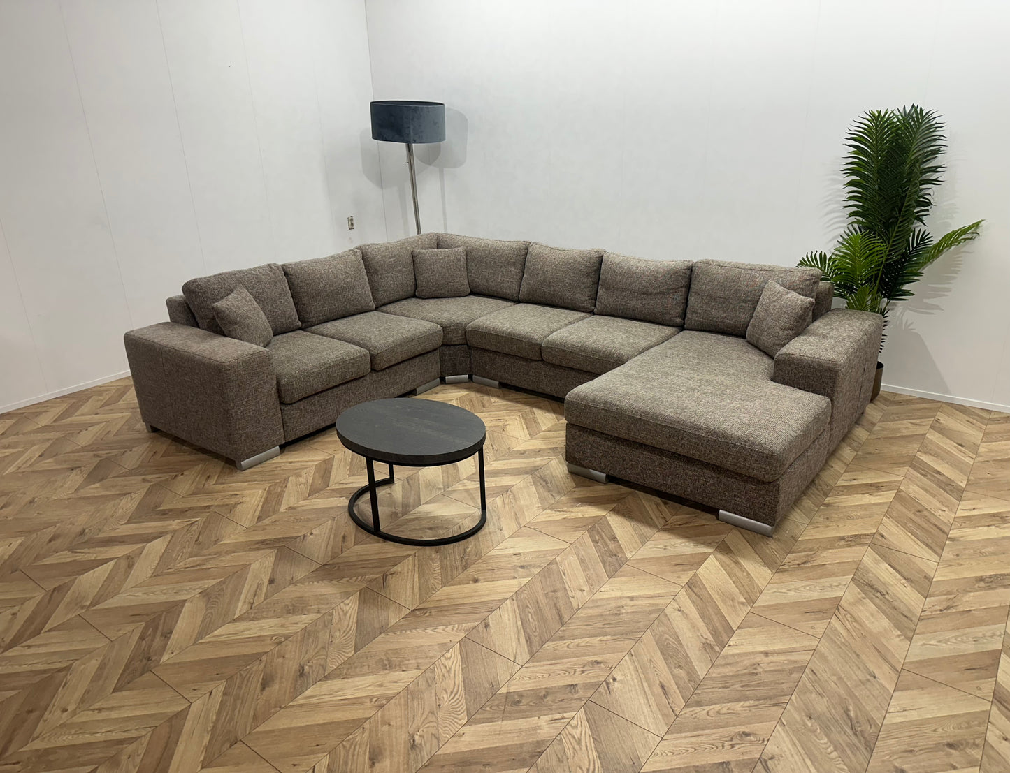 Grijze/Beige U Bank ~ Losse Kussens Met Afneembare Hoezen